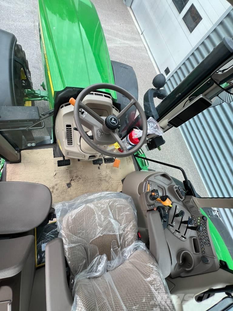 John Deere 6155 M Tractoare