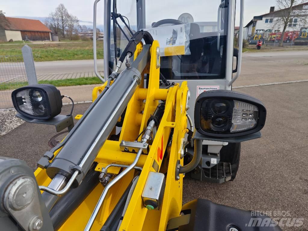 Wacker Neuson WL 28 Incarcator pe pneuri
