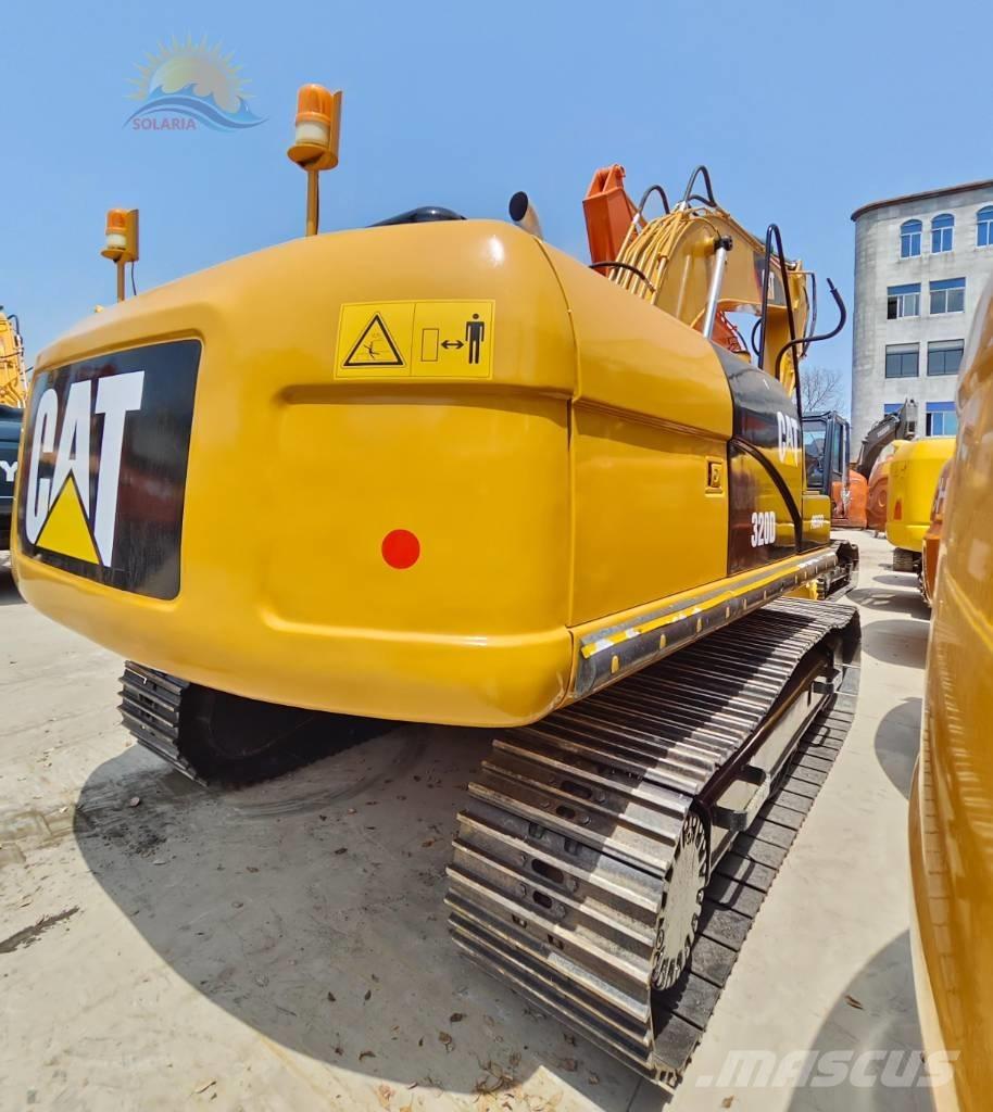 CAT 320 D Excavatoare pe șenile

