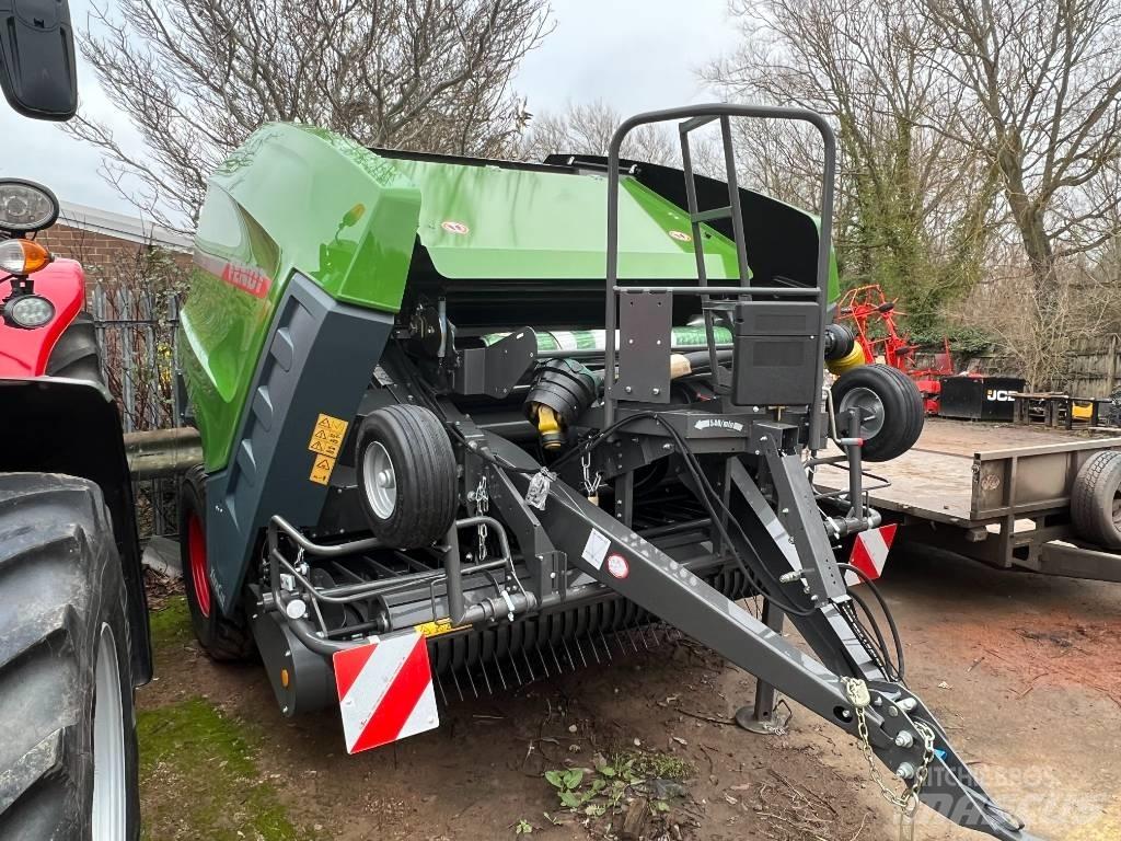Fendt Rotana F130FC Masina de balotat cilindric
