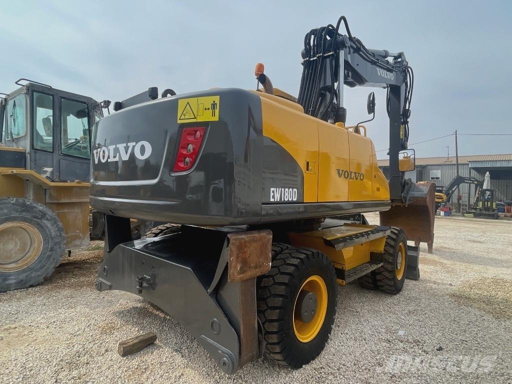 Volvo EW 180 C Excavatoare cu roti