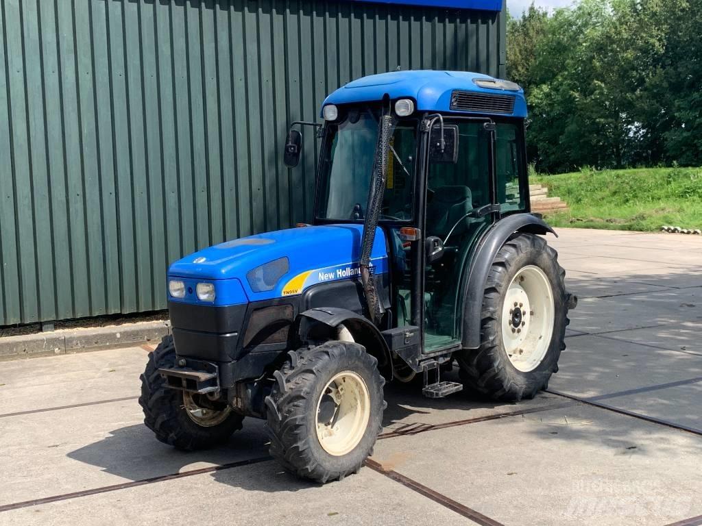 New Holland TN95VA Tractoare