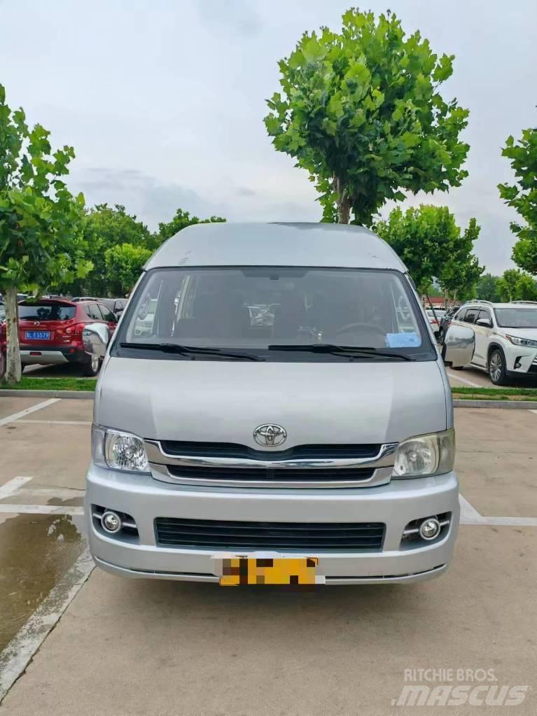 Toyota Coaster Autobuze intercity