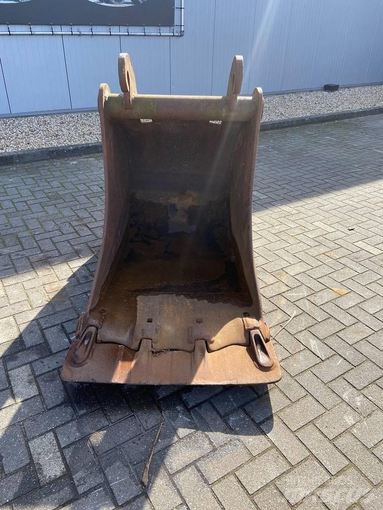  Bucket CW30 1000mm Pistoane