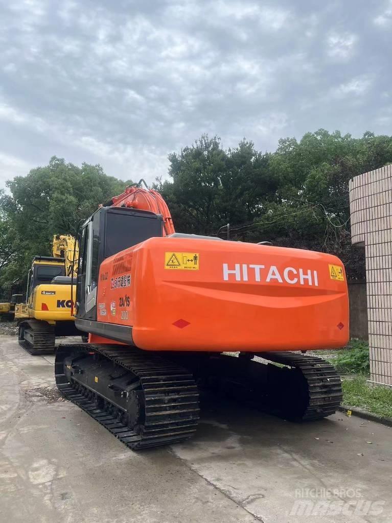 Hitachi ZX 200 Excavatoare pe șenile
