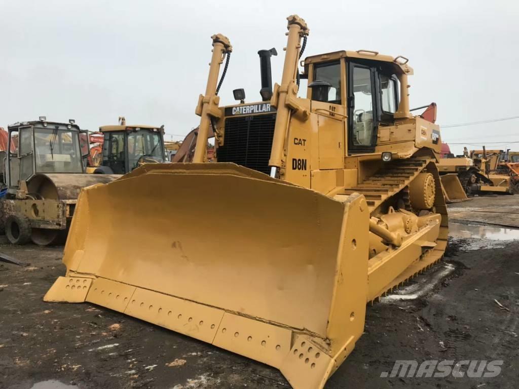 CAT D8R Buldozere pe senile