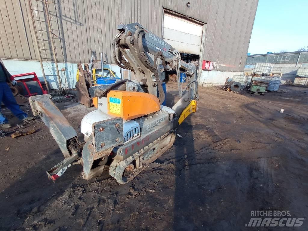 Finmac F16 Excavatoare de demolare