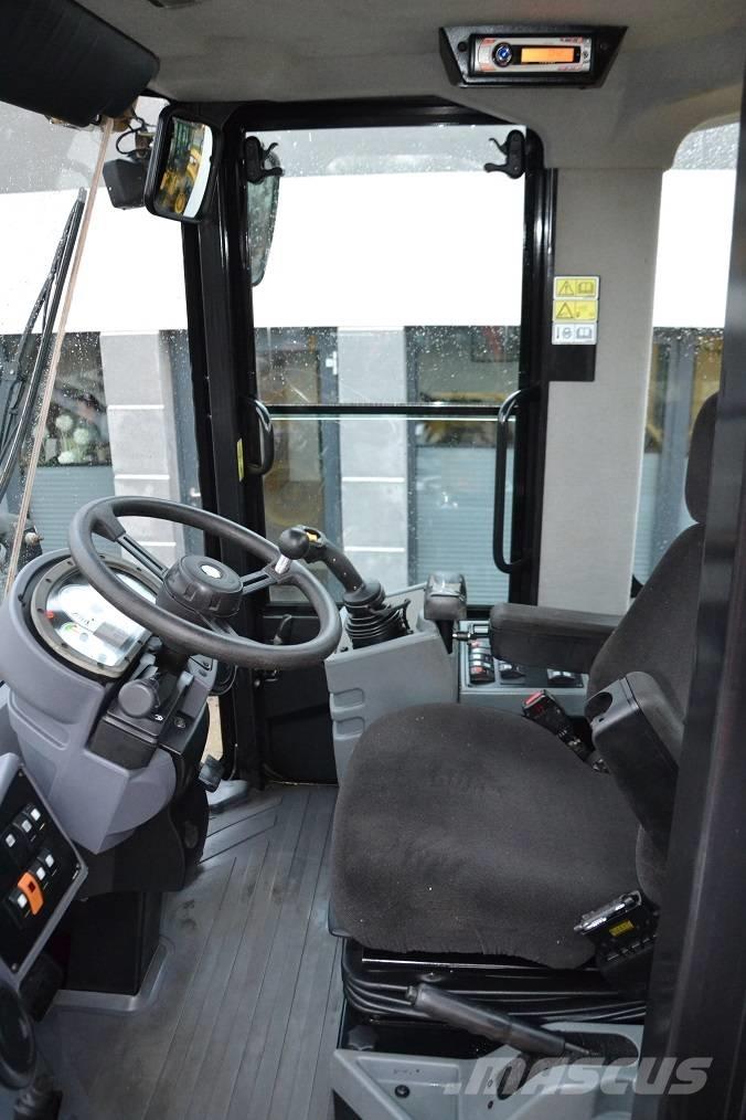 CAT 924 H Incarcator pe pneuri