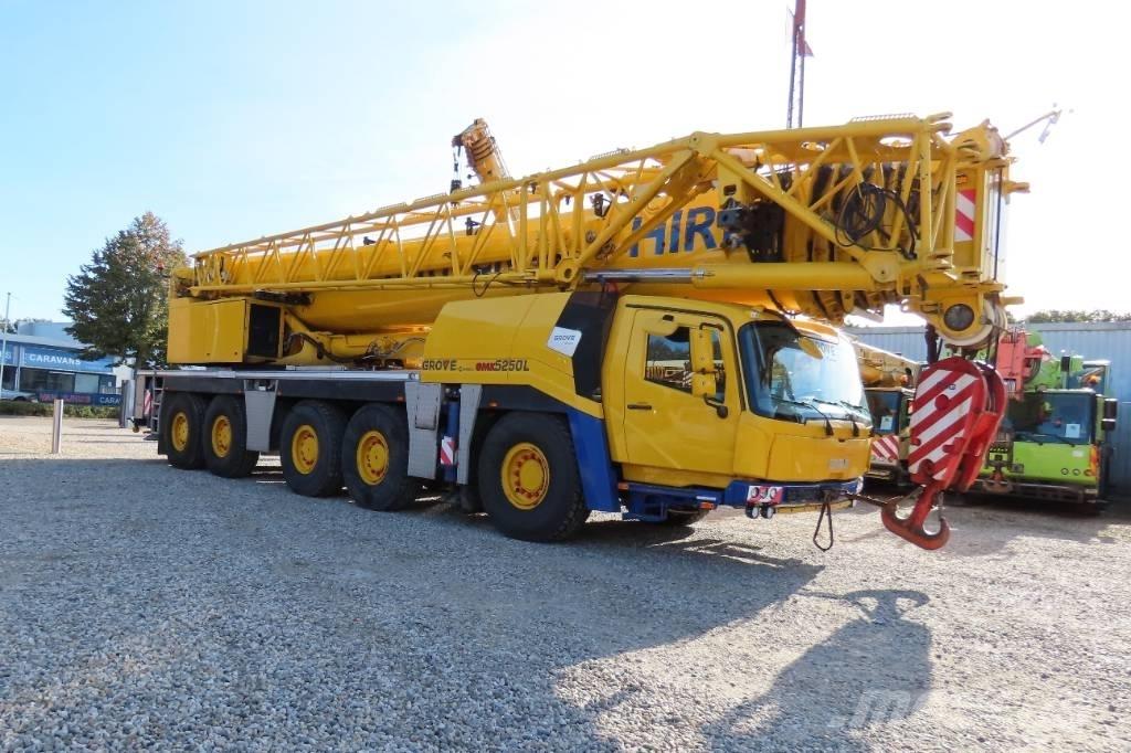Grove GMK 5250 L Macara pentru orice teren