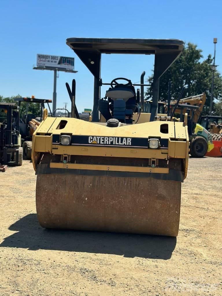 CAT CB 534 DXW Cilindri compactori dubli