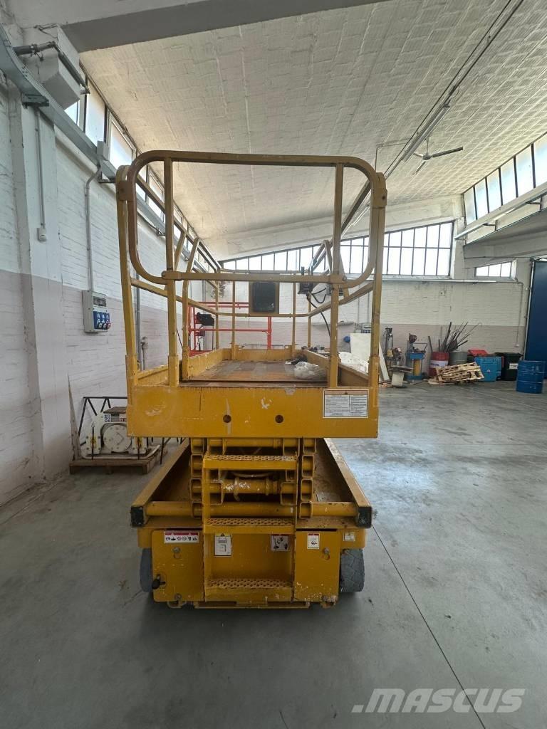 Haulotte Compact 10 Platforme foarfeca