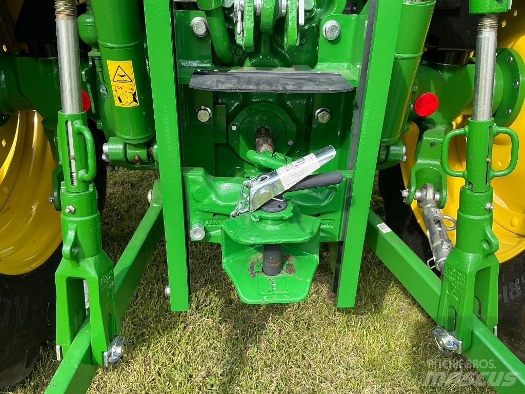 John Deere 5090 M Tractoare