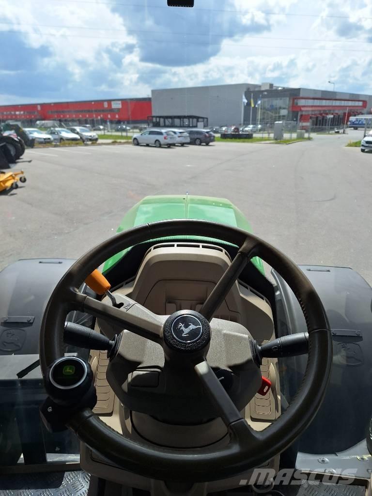 John Deere 6R 155 Tractoare