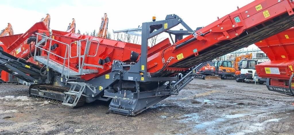 Terex Finlay 883+ Cernuitoare