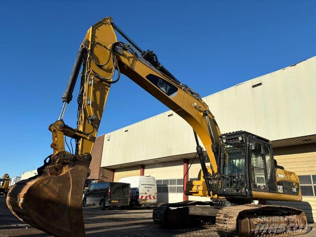 CAT 324 D L Excavatoare pe șenile

