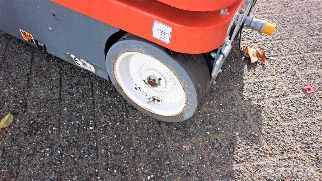 SkyJack SJ16 Alte ascensoare si platforme
