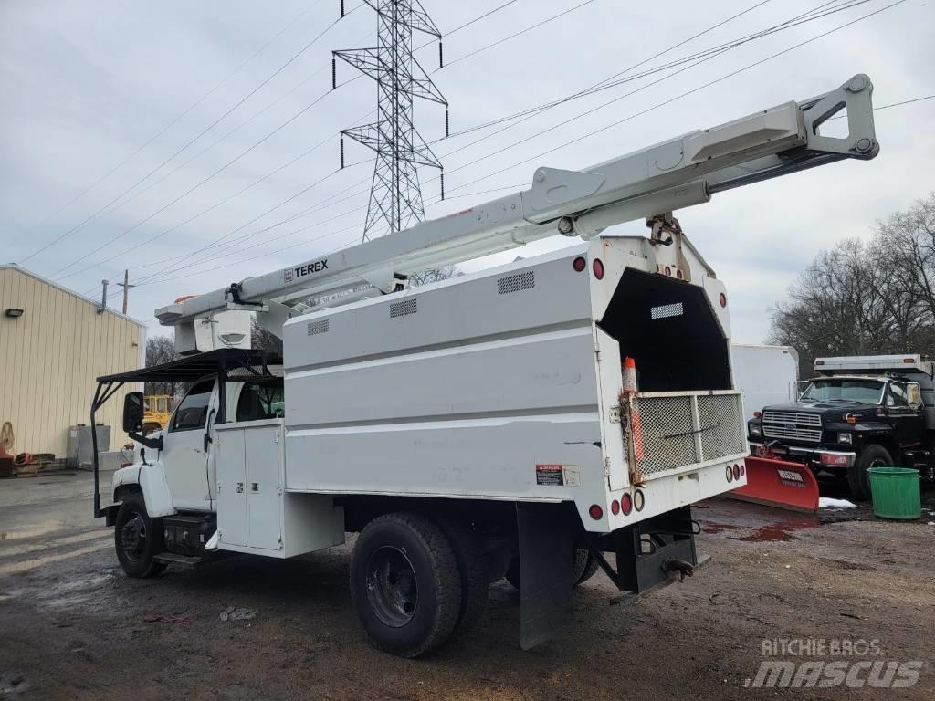 GMC C7500 Platforme aeriene montate pe camion