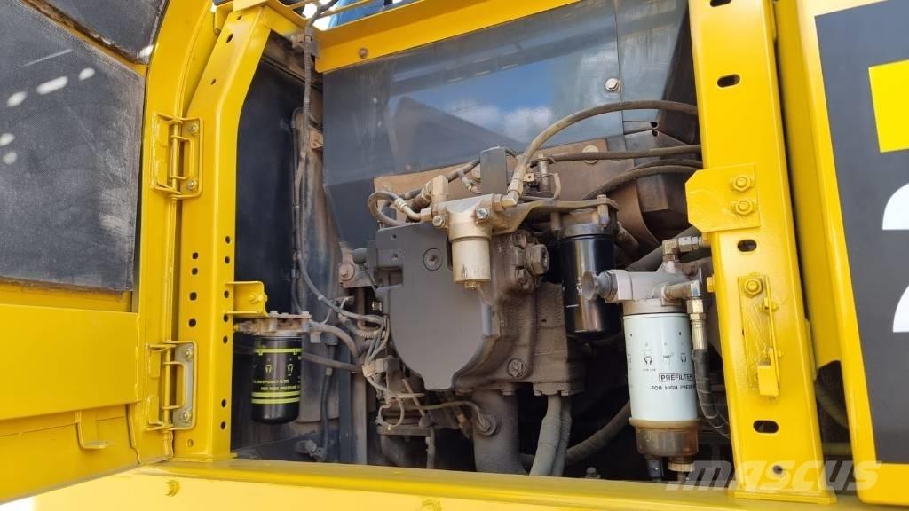 Komatsu PC 210 LC-11 Excavatoare pe șenile
