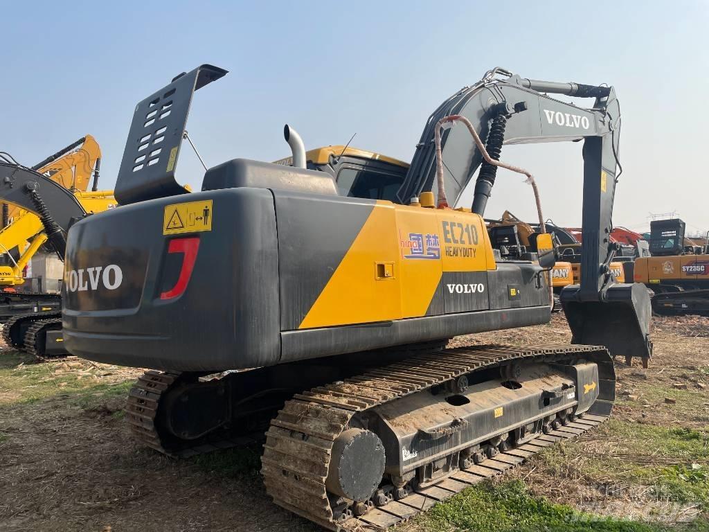 Volvo EC 210 Excavatoare pe șenile
