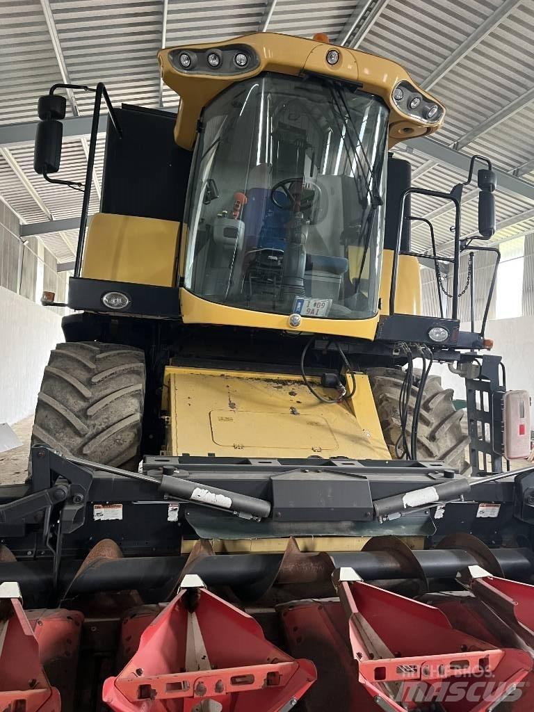 New Holland CX 6090 Combine de secerat