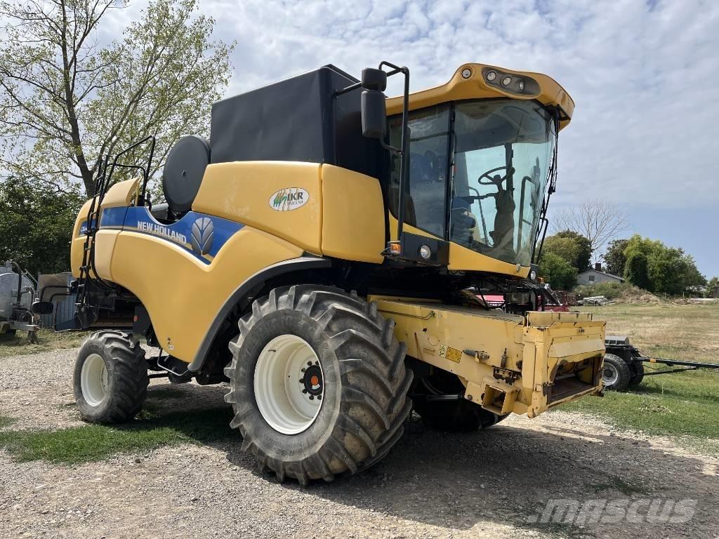 New Holland CX 6090 Combine de secerat
