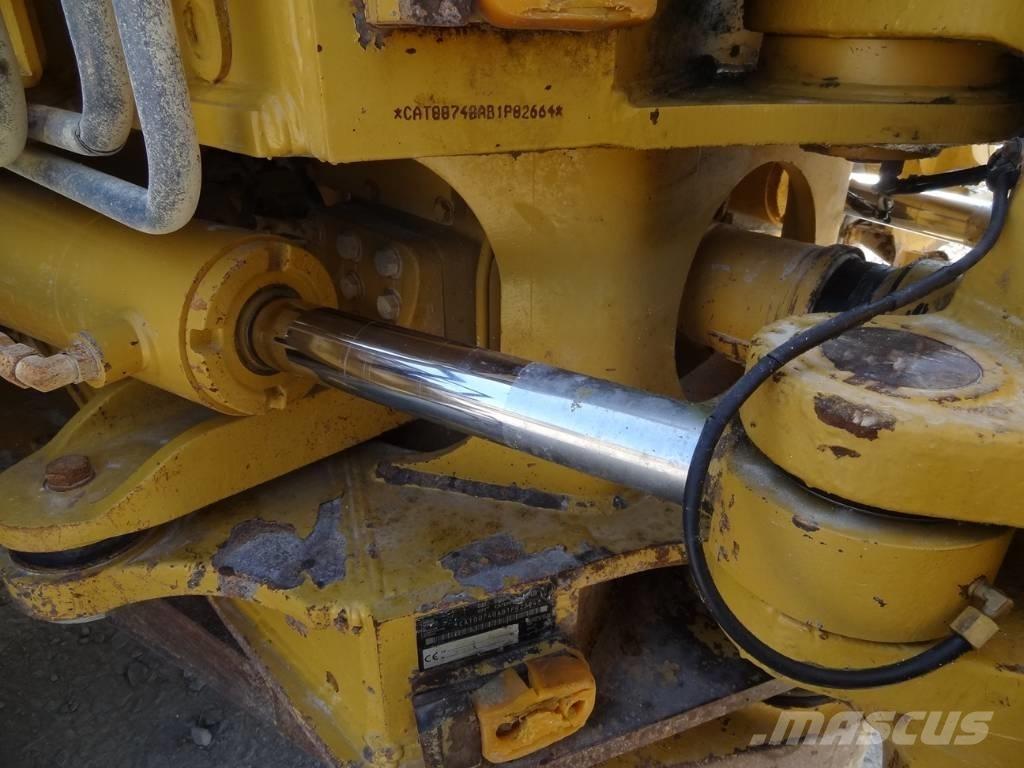 CAT 740 Transportoare articulate
