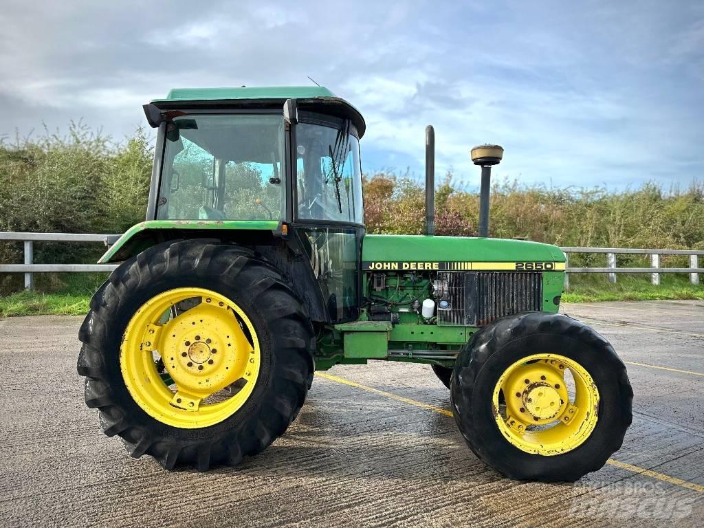 John Deere 2650 Tractoare