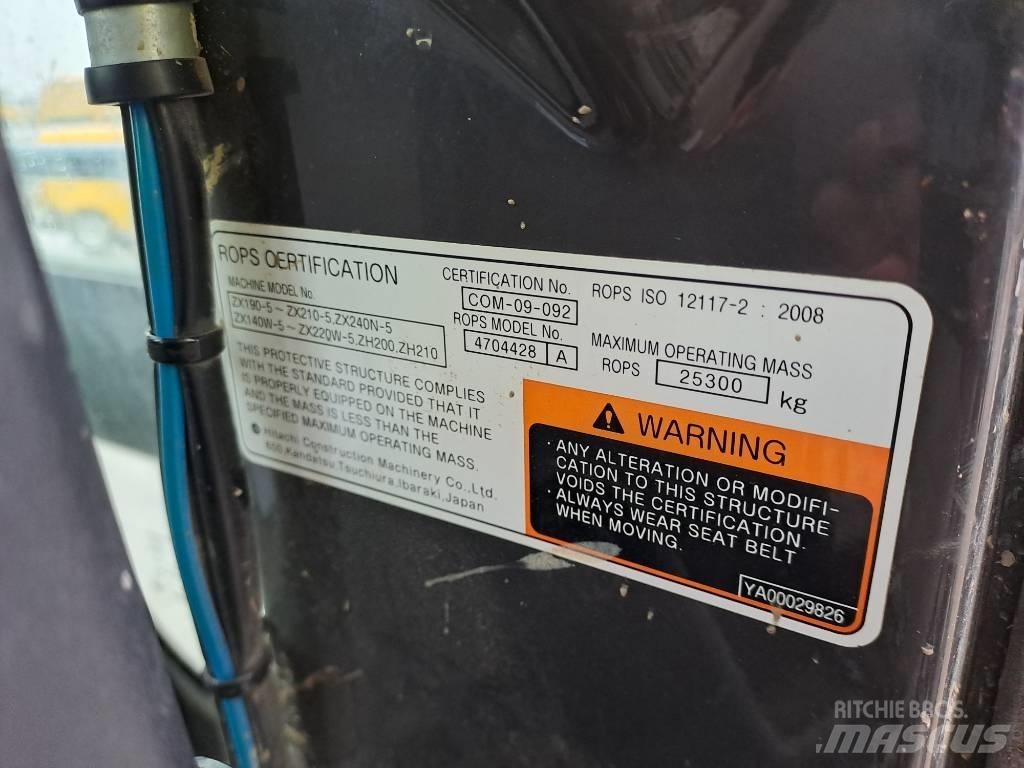 Hitachi ZX210LC-5B Excavatoare pe șenile
