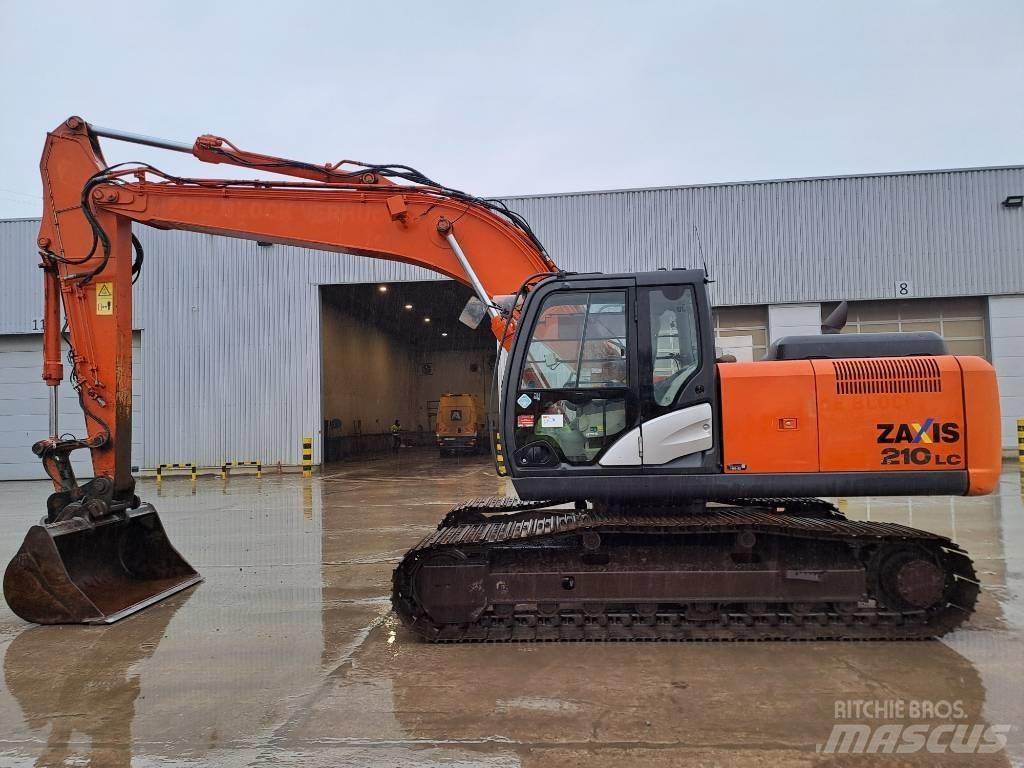 Hitachi ZX210LC-5B Excavatoare pe șenile
