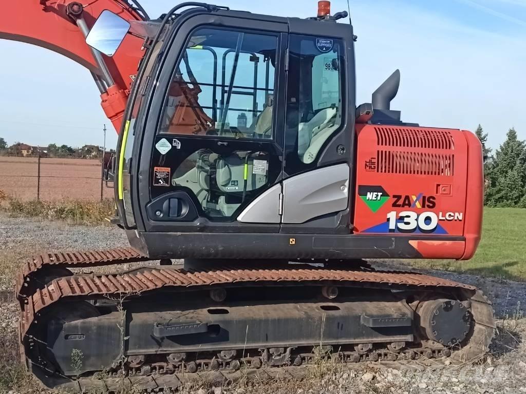Hitachi ZX130 Excavatoare pe șenile
