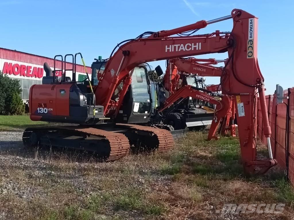 Hitachi ZX130 Excavatoare pe șenile
