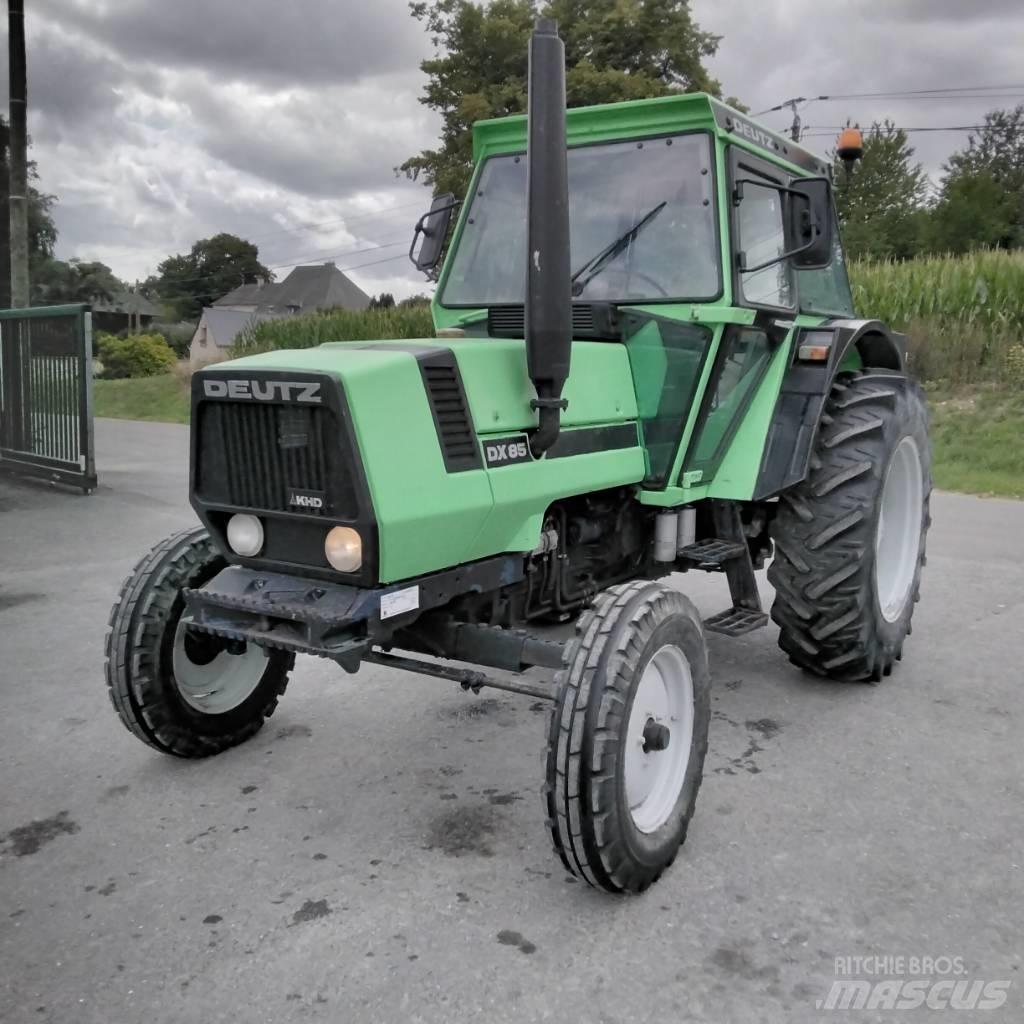 Deutz-Fahr DX85N Tractoare