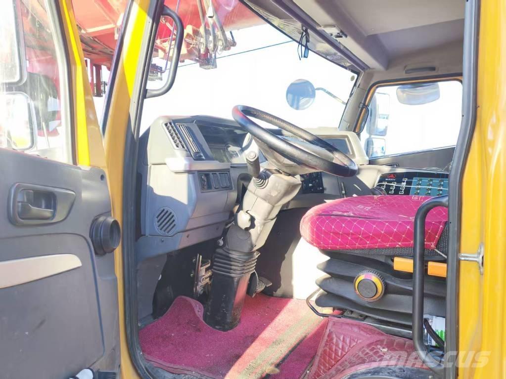 Sany SAC4500T Macara pentru orice teren