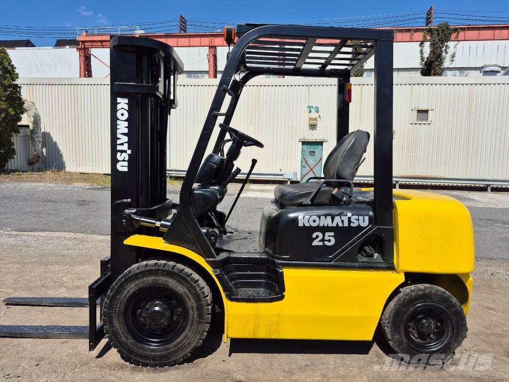 Komatsu FG 25 C-12 Strivuitoare-altele