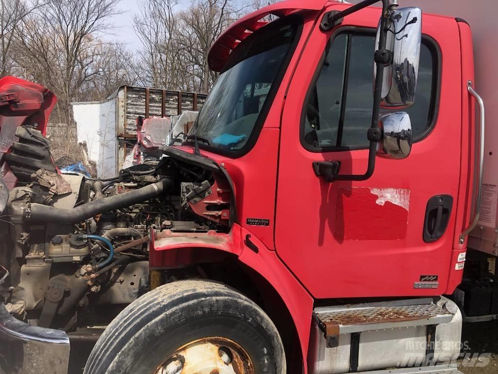 Freightliner m2 Autocamioane