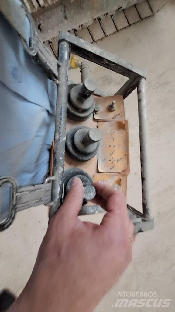 Aliva AL 302 Accesorii pentru utilaje beton