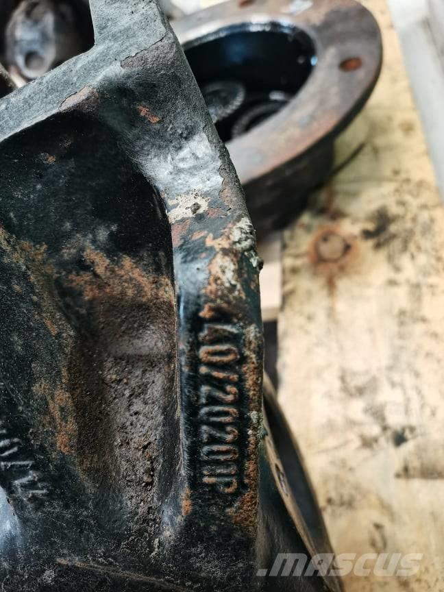 JCB 520-40 reducer Axe