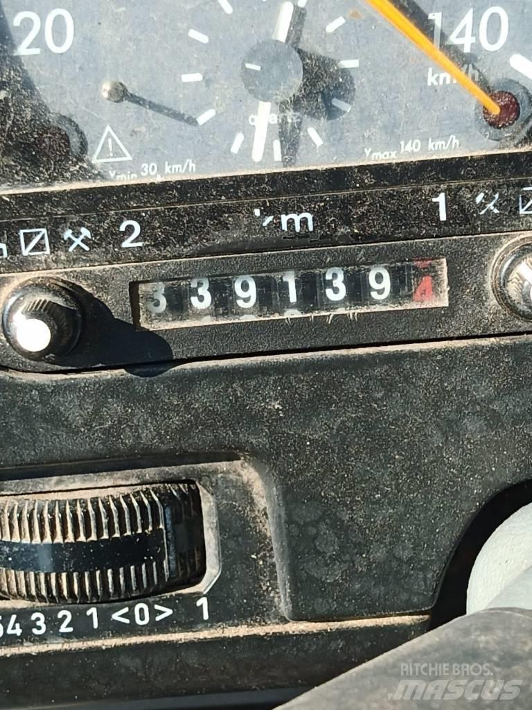 Mercedes-Benz 614 D Camion cu prelata