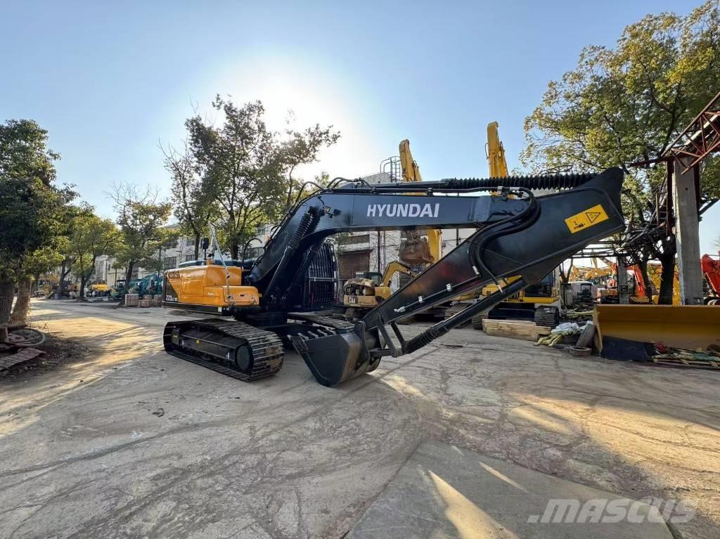 Hyundai 220lc Excavatoare pe șenile
