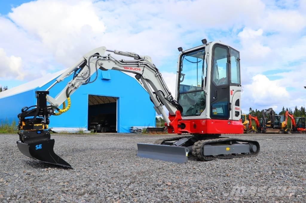 Takeuchi TB325R Mini excavatoare < 7t