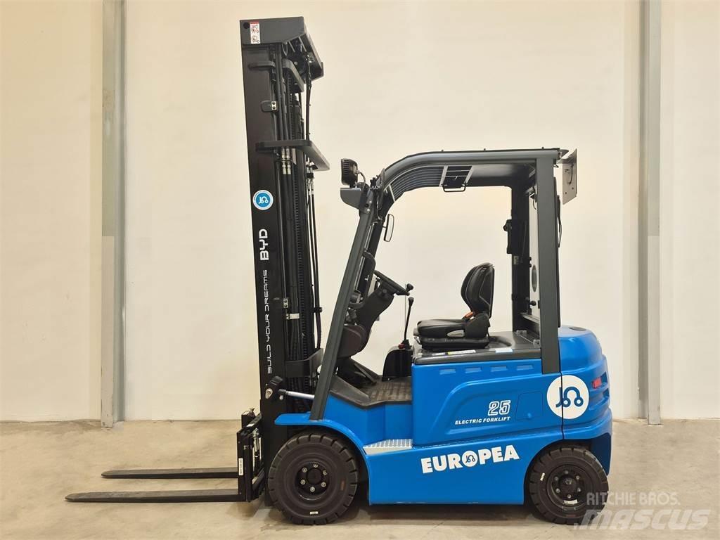  SEF25B Stivuitor electric