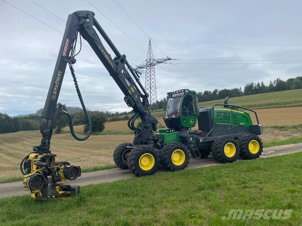 John Deere 1270G 8WD Combine forestiere
