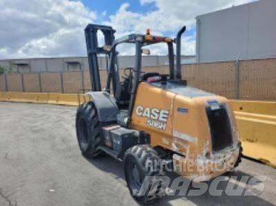 CASE 586H Masini de teren dificil