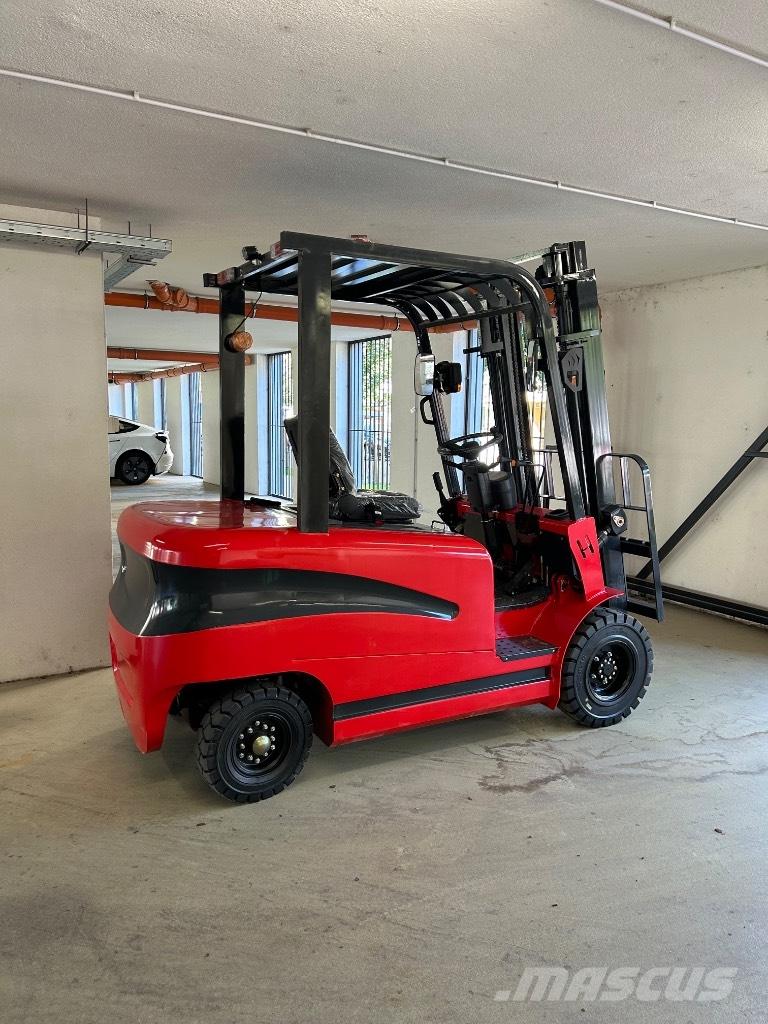  Nuote CPD-20 Stivuitor electric