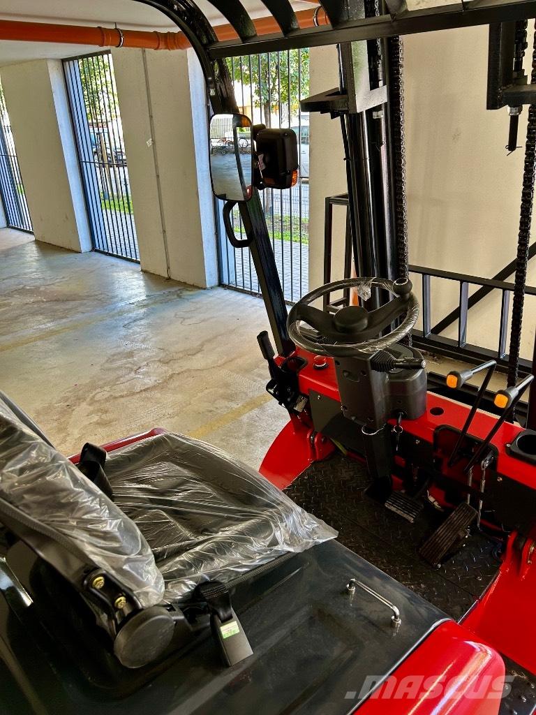  Nuote CPD-20 Stivuitor electric