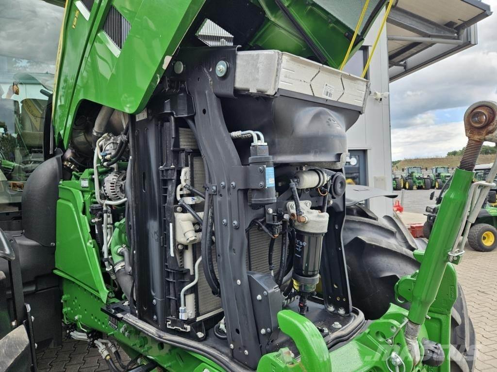 John Deere 6R195 Tractoare