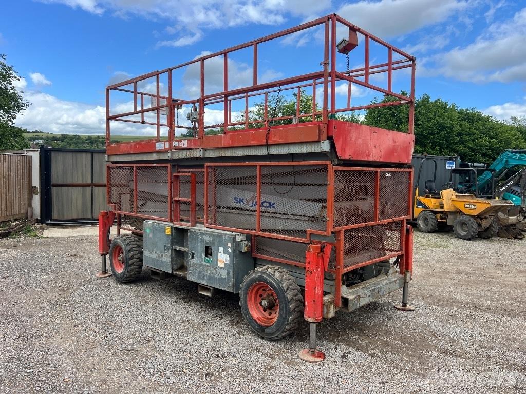 SkyJack SJ 9250 Platforme foarfeca