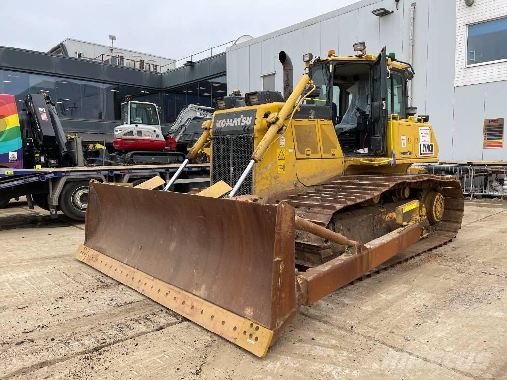 Komatsu D 65 PX-18E0 Buldozere pe senile