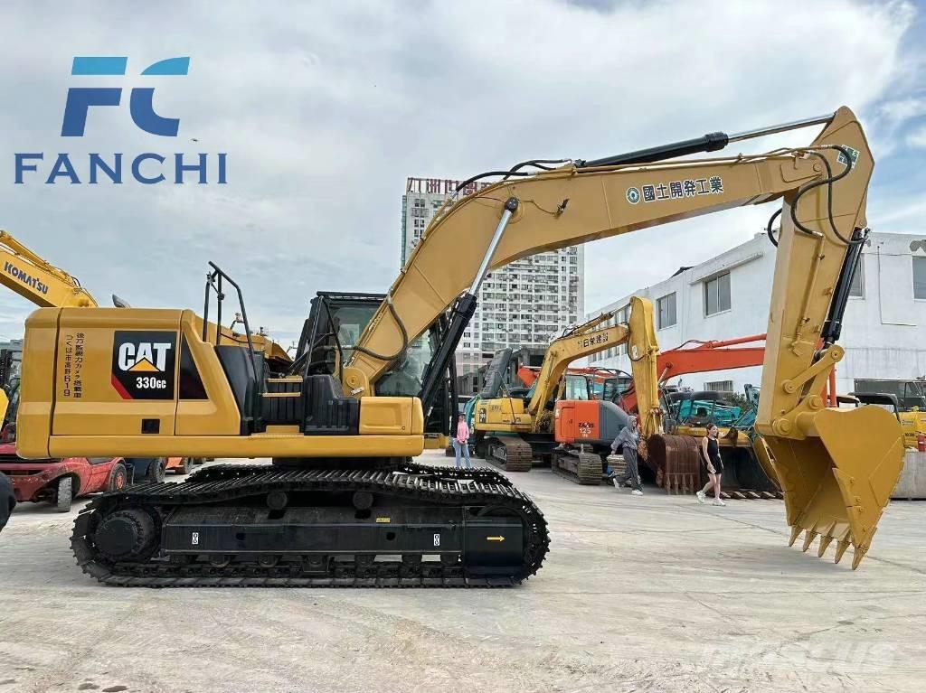 CAT 330GC Paleta de manipulare