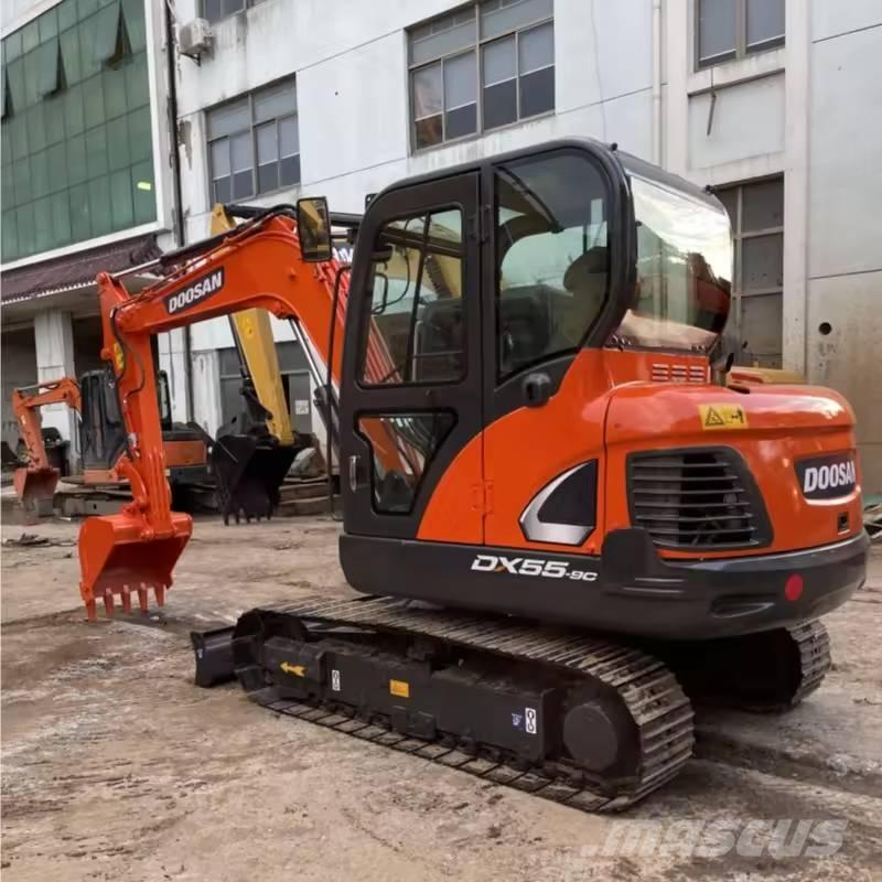 Doosan DX55-9C Mini excavatoare < 7t